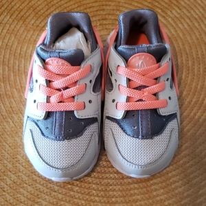 Brand new baby sneakers without box